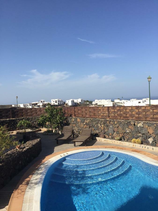Vila Casa Fenix Tinajo Exteriér fotografie